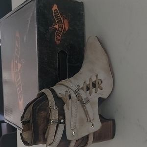 Freebird Booties size 7 Jerome multi ice
